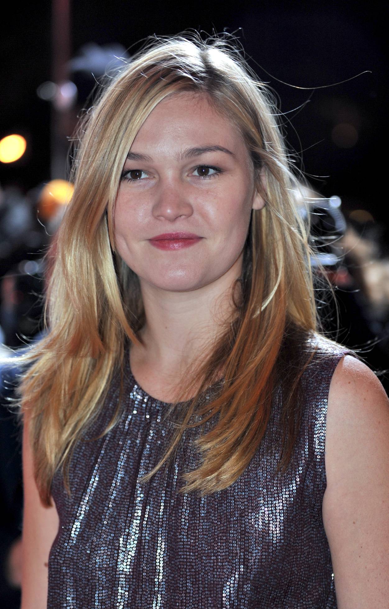 Julia Stiles